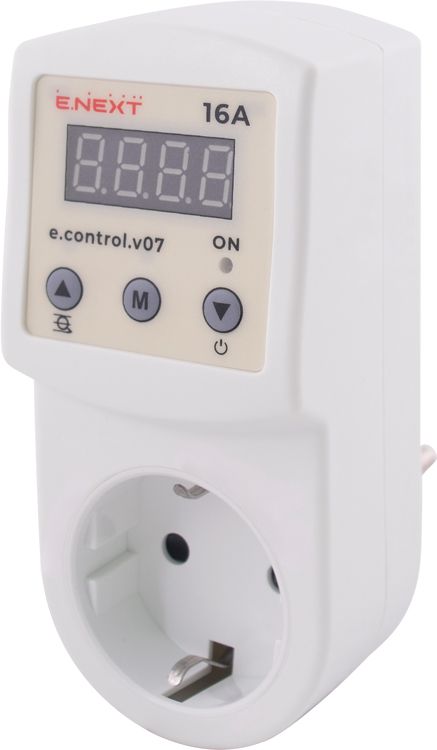 Реле напруги e.NEXT розеточне e.control.V07 16A 3.5kW (i0310022)